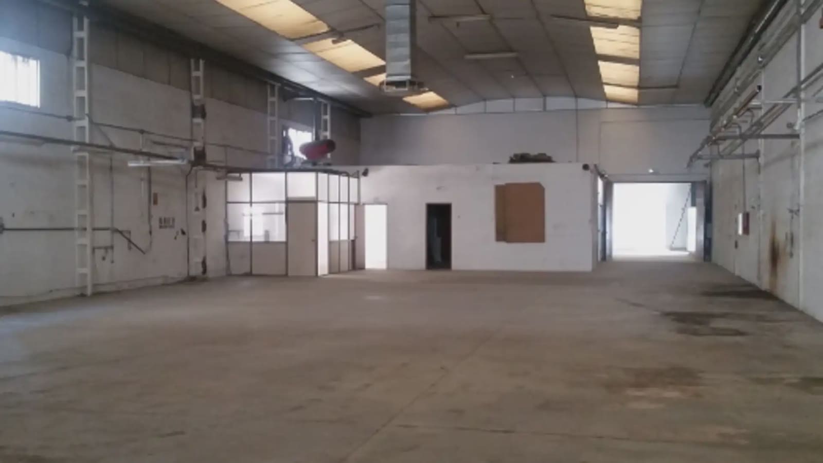 Commerciale da affittare in Paterna - 4.300 € (Rif: 9748299)