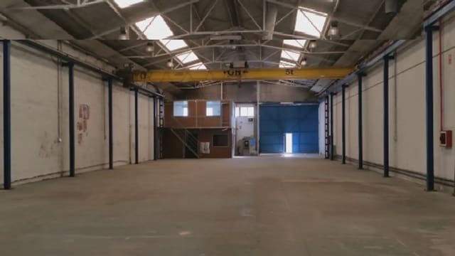 Commerciale da affittare in Fuente del Jarro, Paterna - 4.300 € (Rif: 9748299)