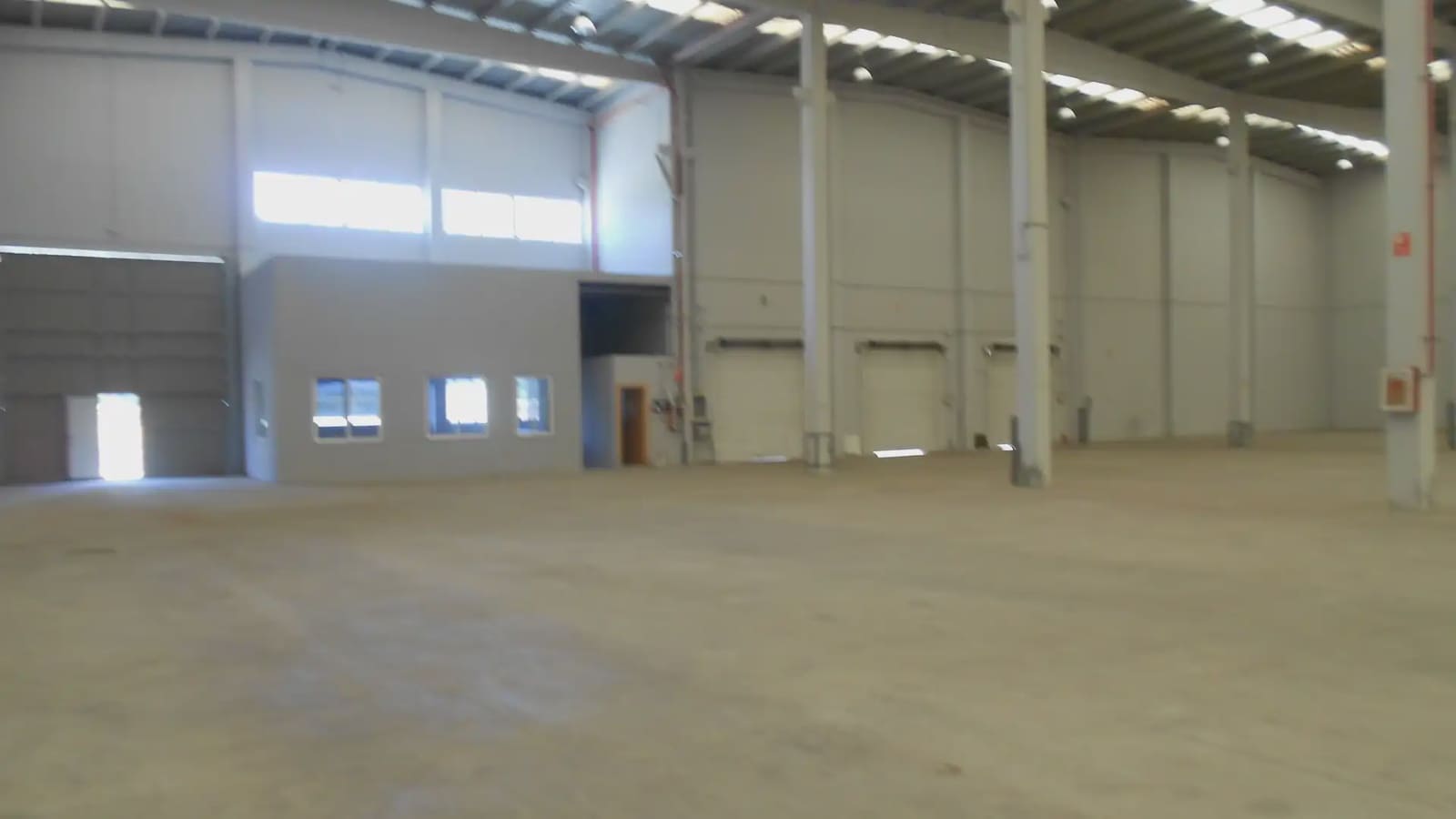 Commerciale da affittare in Riba-roja de Turia - 15.000 € (Rif: 9748300)