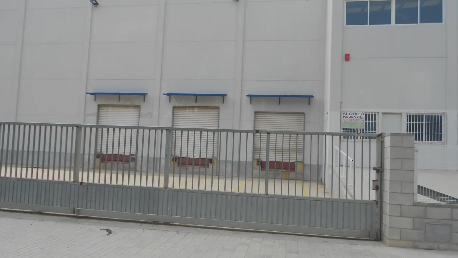 Commerciale da affittare in Riba-roja de Turia - 15.000 € (Rif: 9748300)