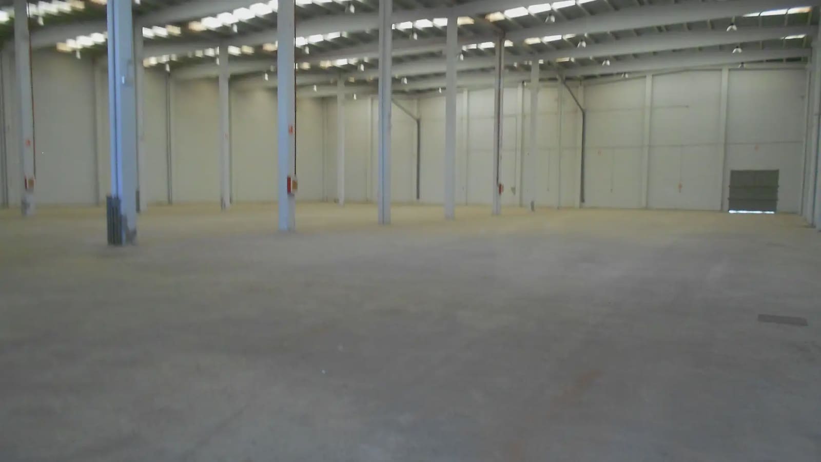 Commerciale da affittare in Riba-roja de Turia - 15.000 € (Rif: 9748300)