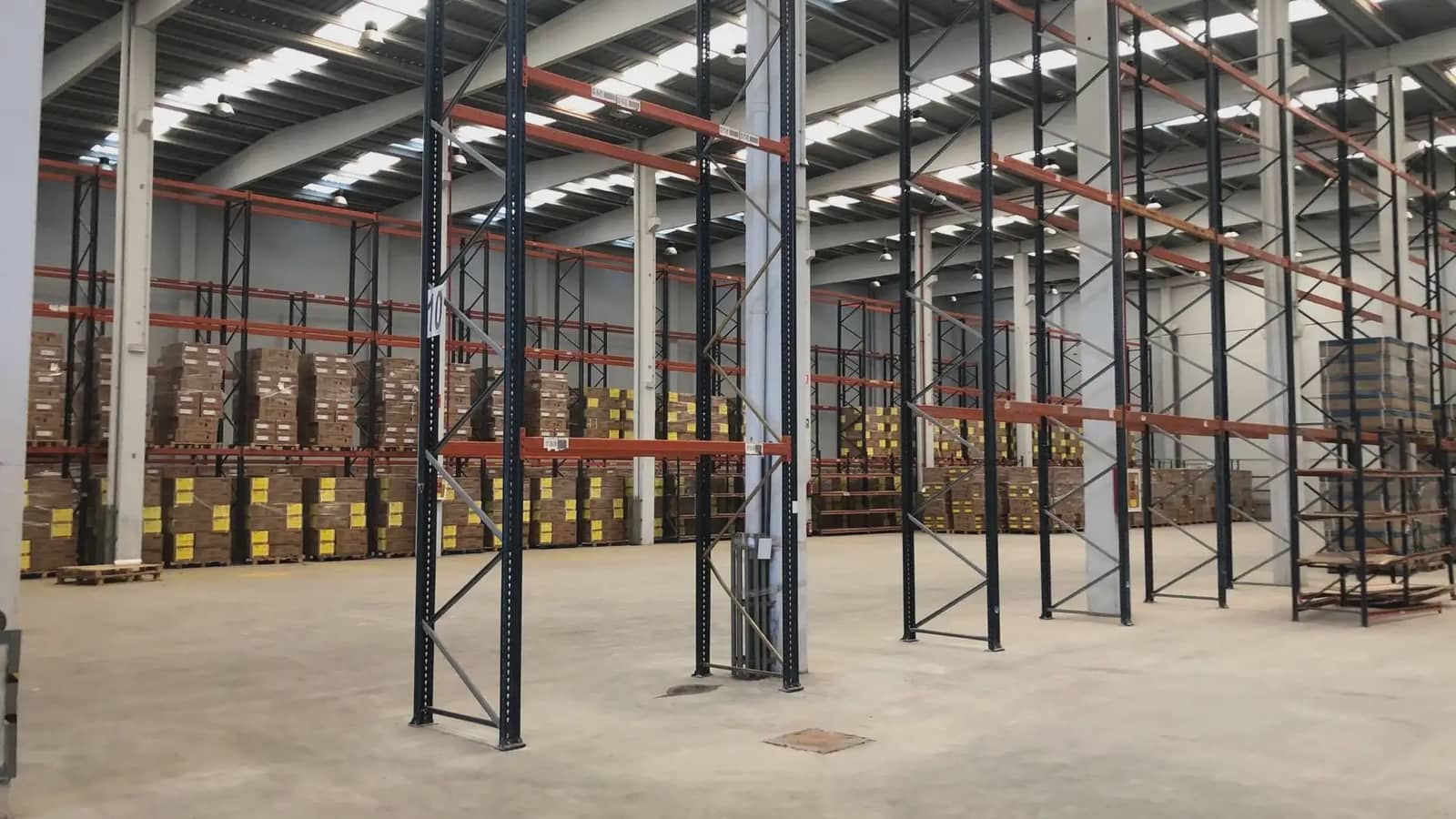 Commerciale da affittare in Riba-roja de Turia - 15.000 € (Rif: 9748300)