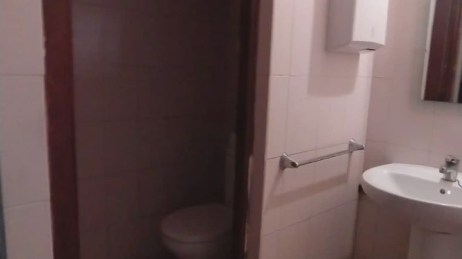 Kommersiell til leie i Manises - € 1 800 (Ref: 9748302)