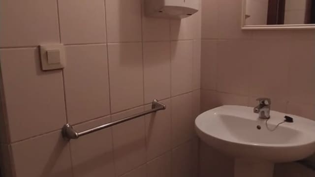 Kommersiell til leie i Manises - € 1 800 (Ref: 9748302)