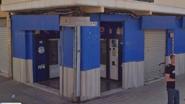 Erhverv til salg i Manises - € 110.000 (Ref: 9748303)