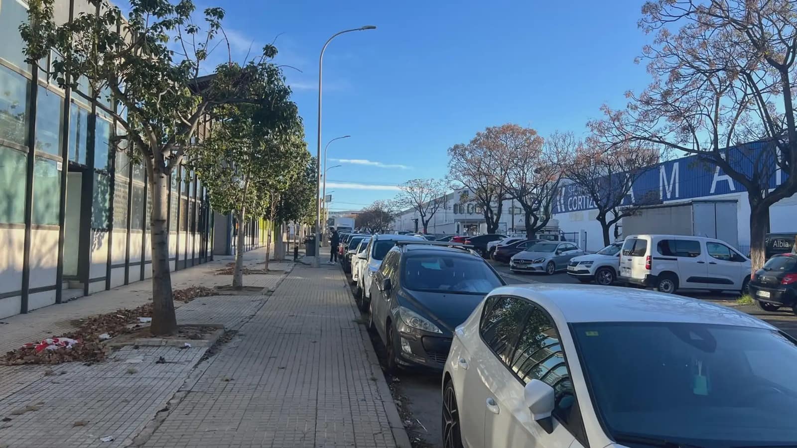 Ufficio da affittare in Paterna - 1.100 € (Rif: 9748304)