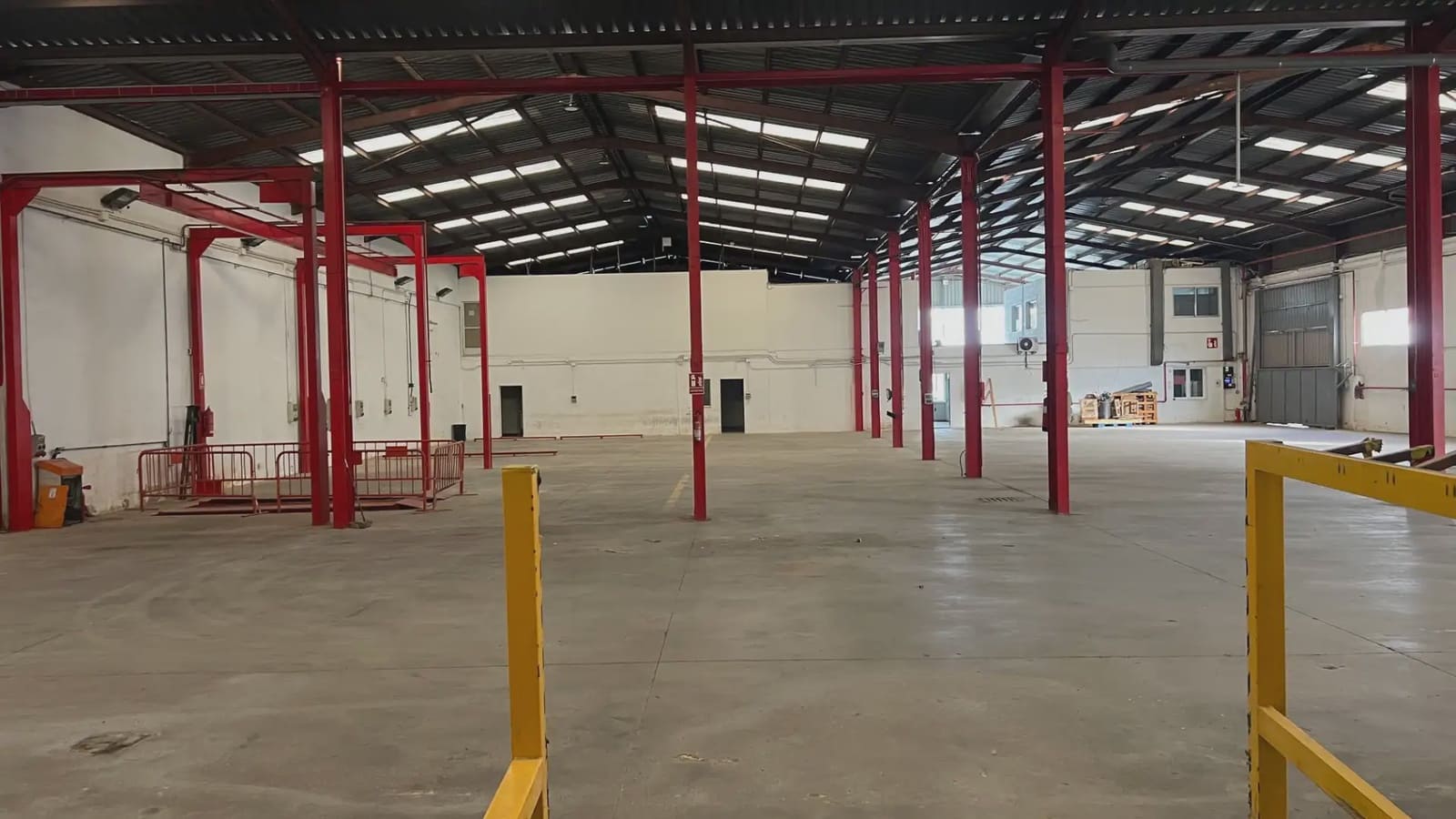 Commerciale da affittare in Quart de Poblet - 15.500 € (Rif: 9748305)