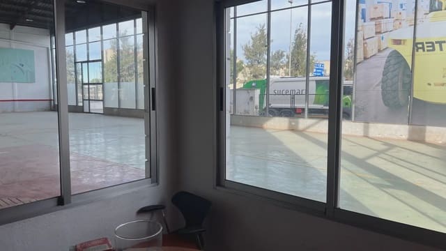Kaupallinen vuokrattavana paikassa Quart de Poblet - 15 500 € (Ref: 9748305)