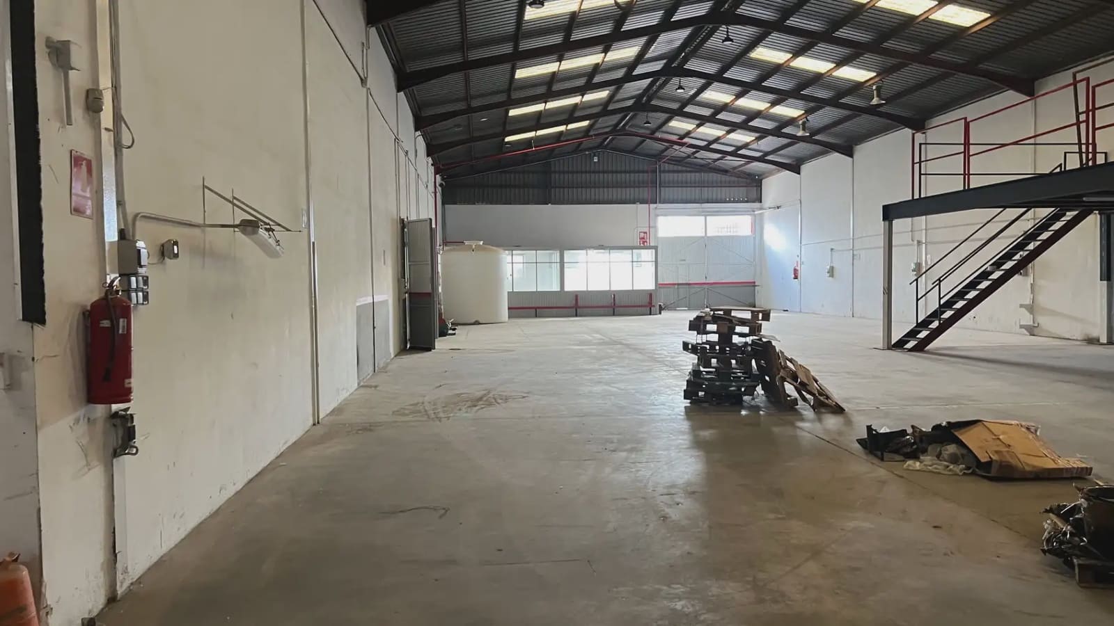 Commerciale da affittare in Quart de Poblet - 15.500 € (Rif: 9748305)