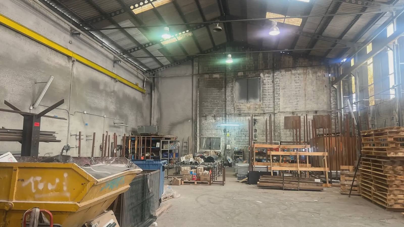 Commerciale in vendita in Manises - 615.000 € (Rif: 9748306)