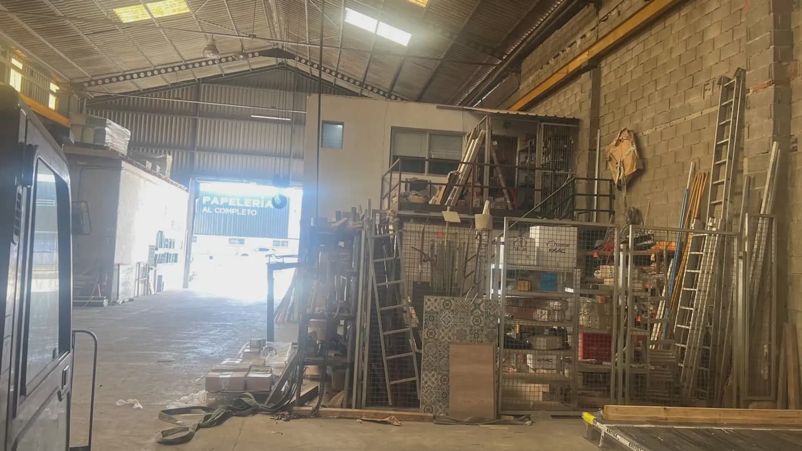 Commerciale in vendita in Manises - 615.000 € (Rif: 9748306)