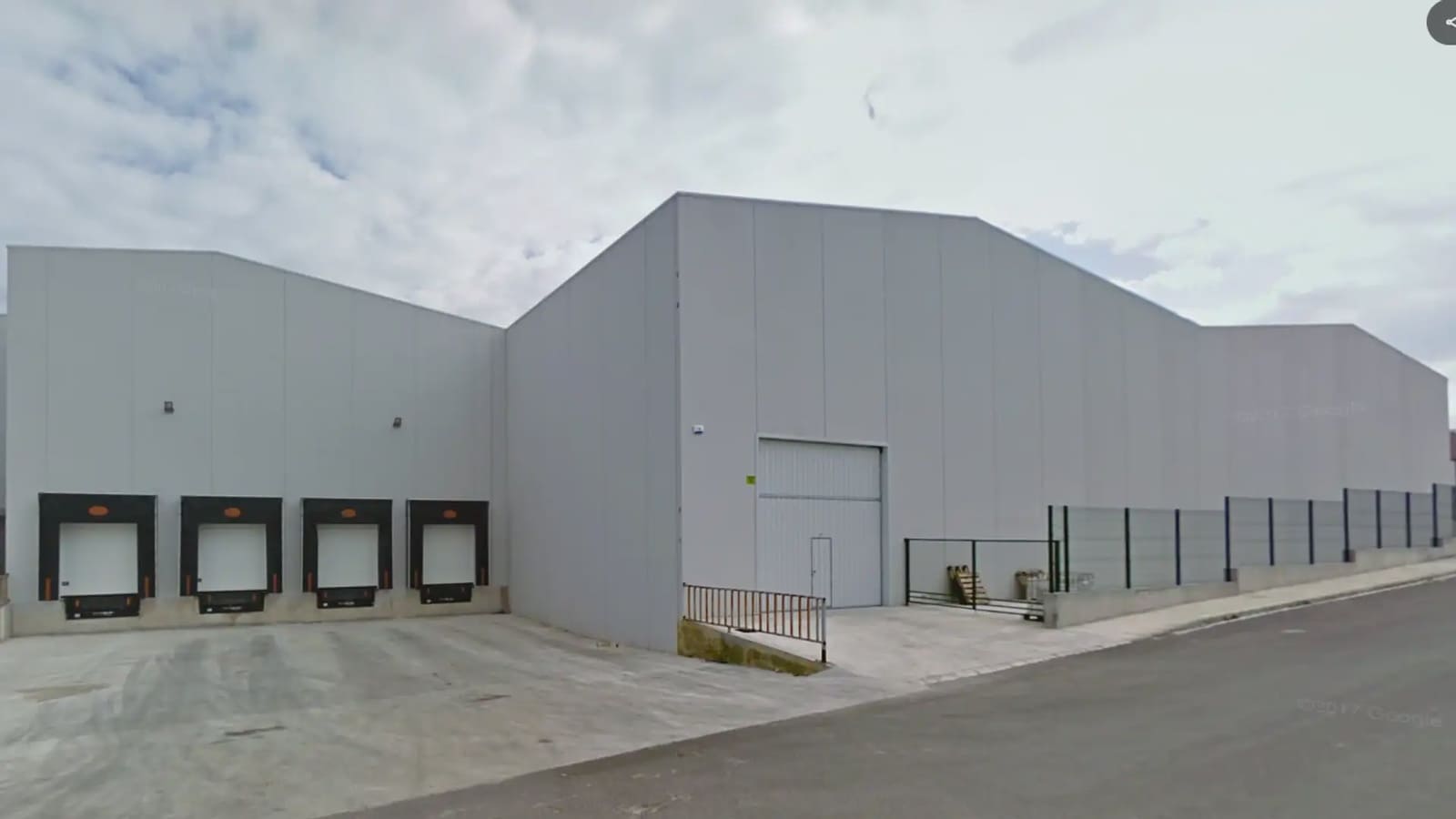 Erhverv til salg i Montaverner - € 2.800.000 (Ref: 9748307)