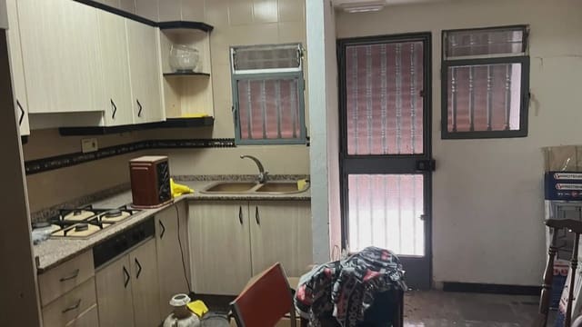 Erhverv til salg i Manises - € 100.000 (Ref: 9748311)