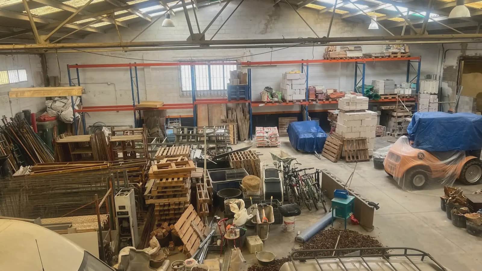 Commerciale da affittare in Riba-roja de Turia - 1.300 € (Rif: 9748316)