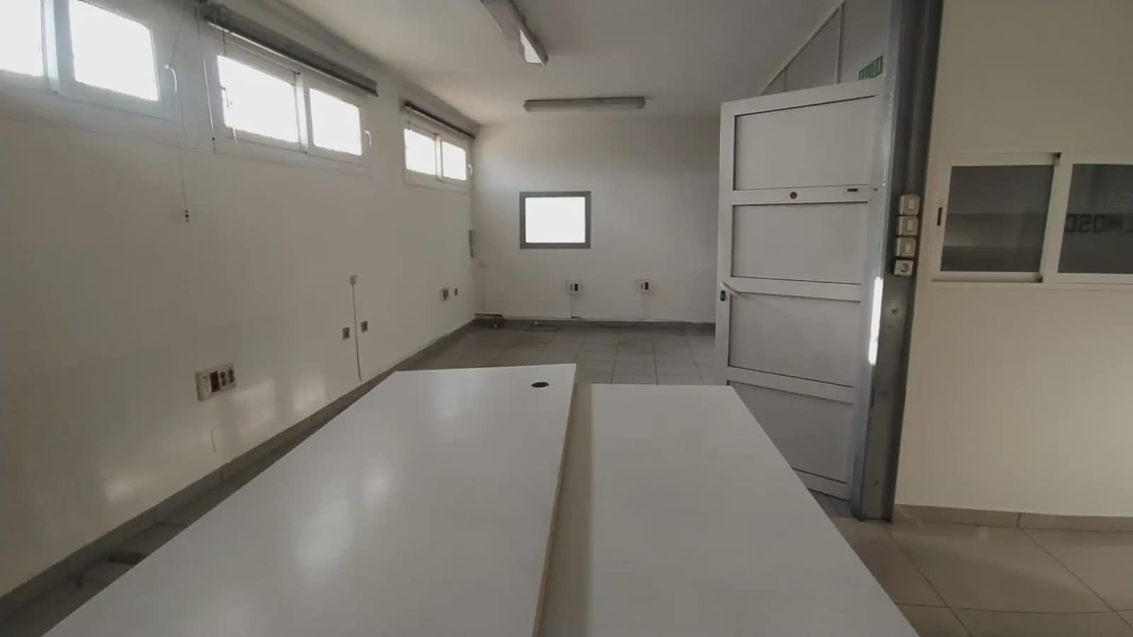 Commerciale in vendita in Xirivella - 575.000 € (Rif: 9748317)