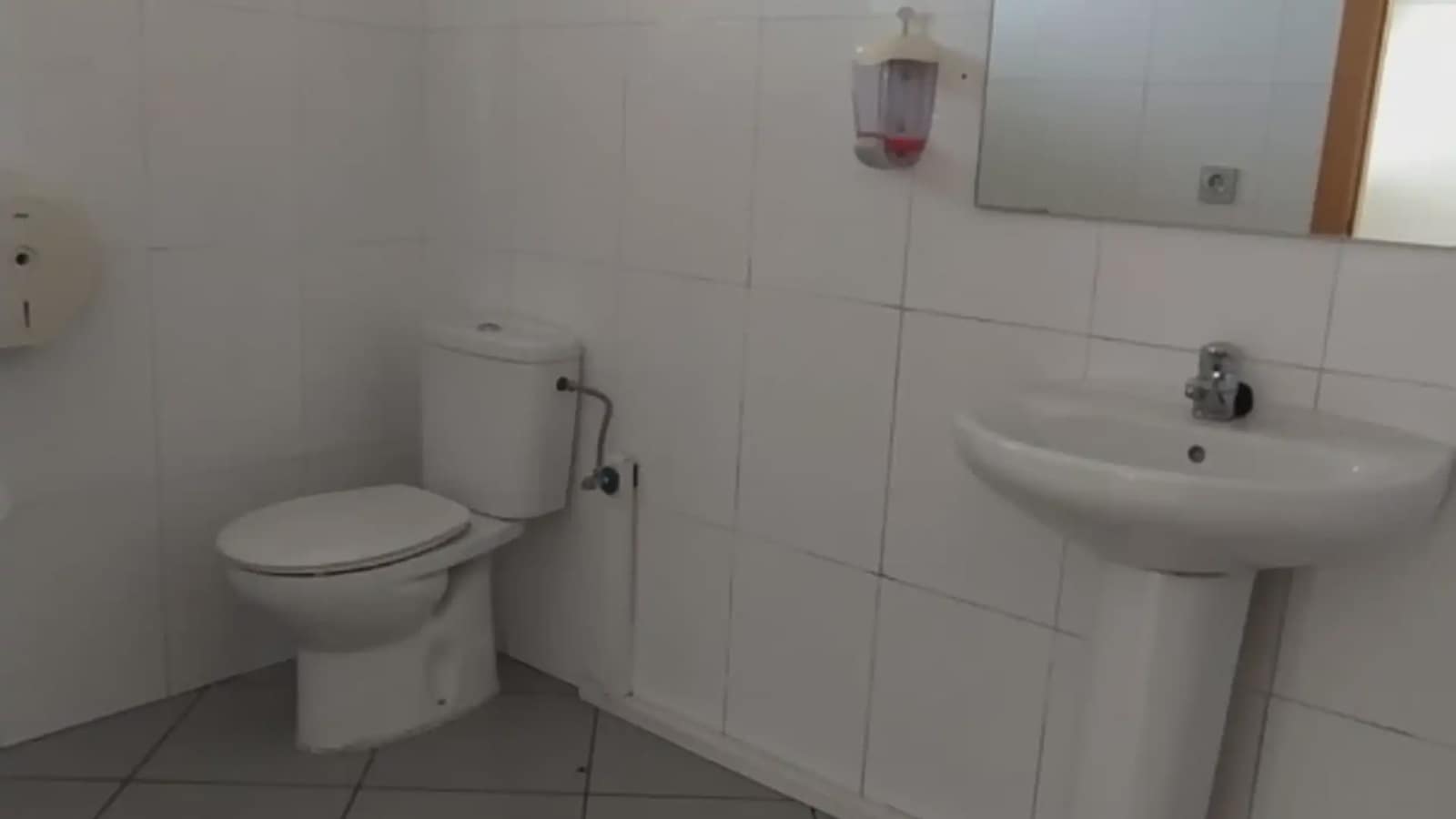 Commerciale in vendita in Xirivella - 575.000 € (Rif: 9748317)