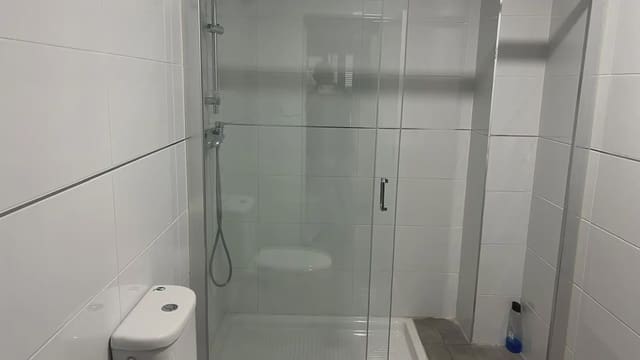 Commerciale da affittare in Quart de Poblet - 5.900 € (Rif: 9748320)