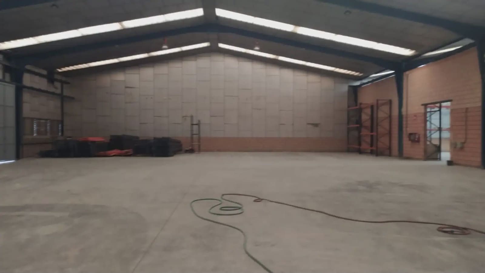 Kommersiell att hyra i Quart de Poblet - 5 900 € (Ref: 9748320)