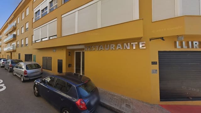 Erhverv til salg i Llíria - € 180.000 (Ref: 9748321)