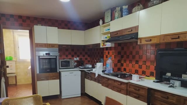 5 slaapkamer Flat te koop in Manises met garage - € 320.000 (Ref: 9748322)