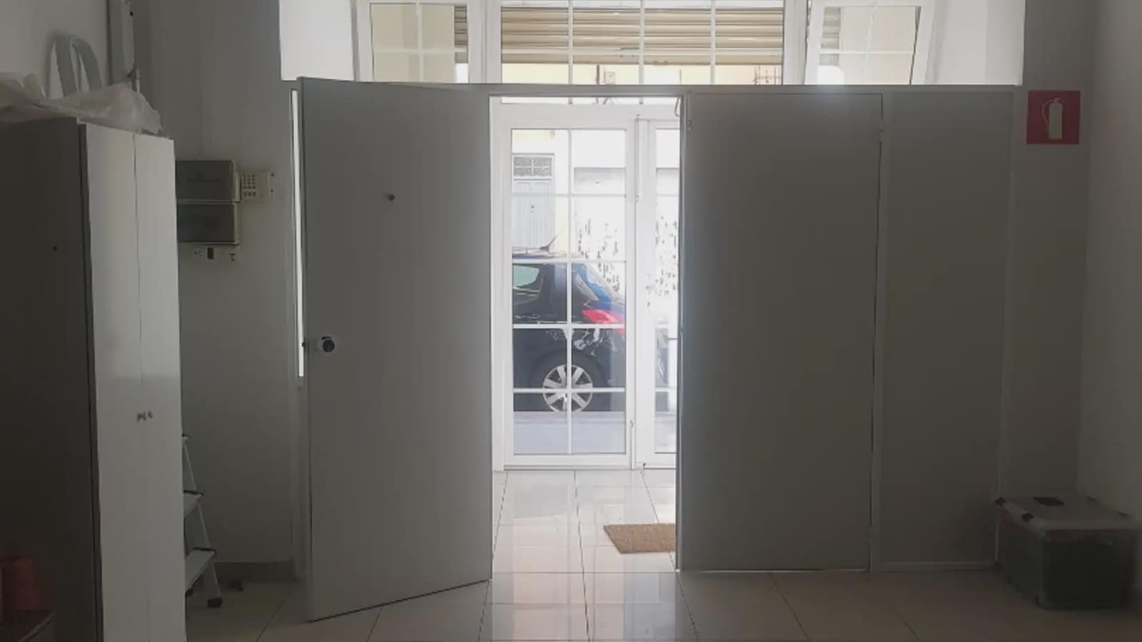 Kommersiell til leie i Manises - € 700 (Ref: 9748323)