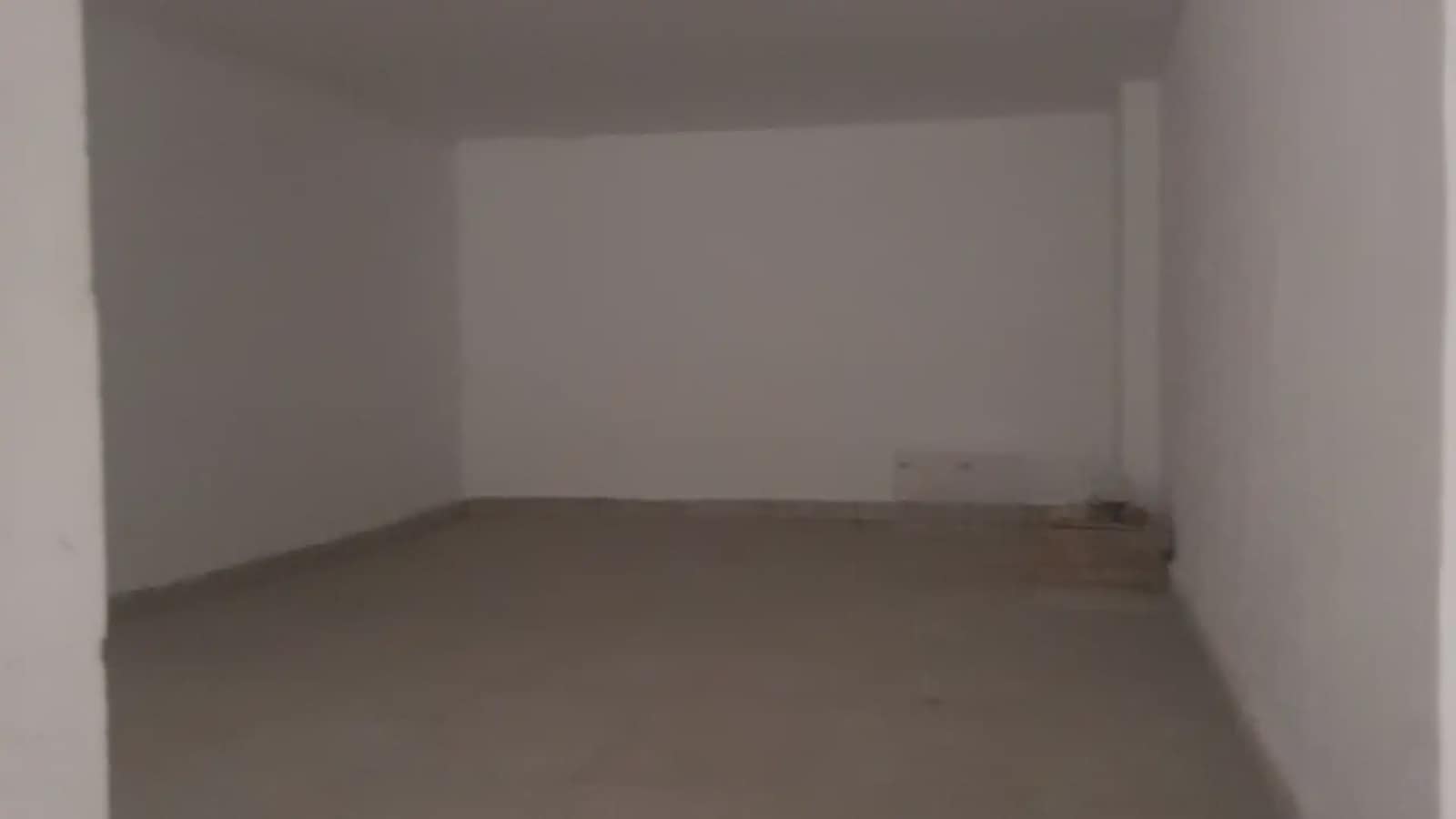 Kommersiell til leie i Manises - € 600 (Ref: 9748324)