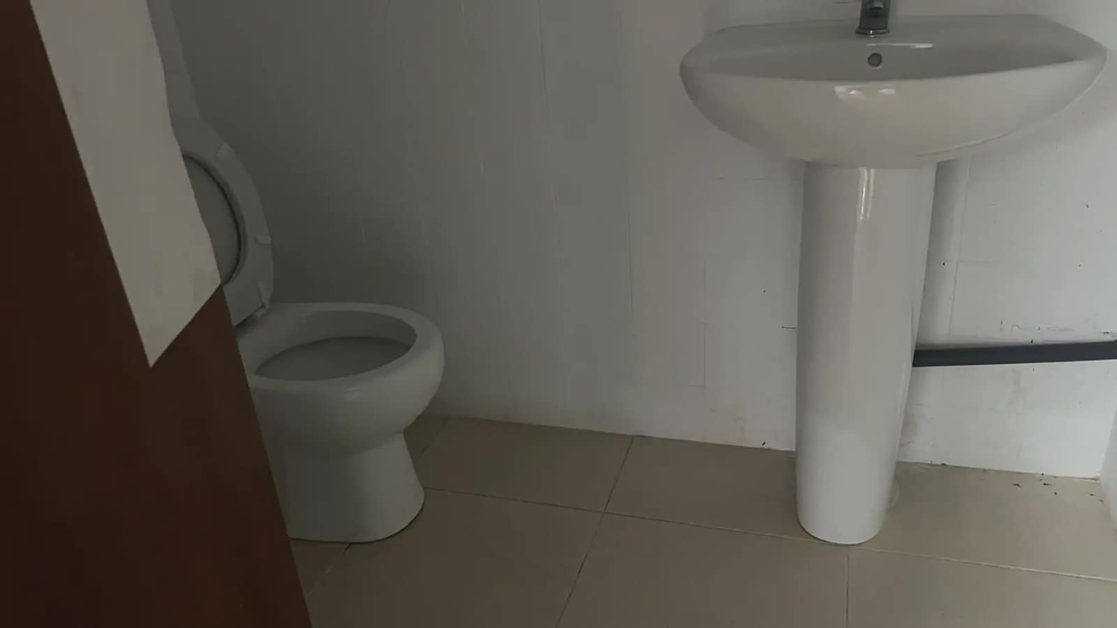 Commerciale da affittare in Manises - 1.500 € (Rif: 9748326)