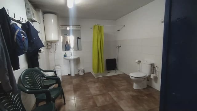 Commerciale da affittare in Cheste - 1.600 € (Rif: 9748330)