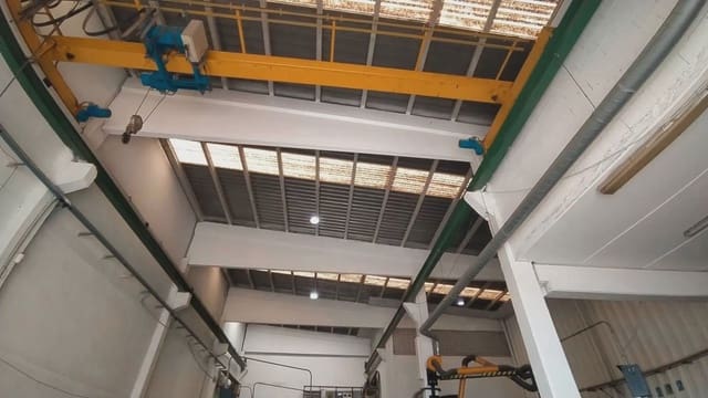 Commerciale da affittare in Cheste - 1.600 € (Rif: 9748330)