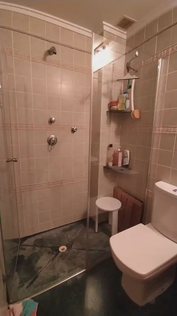 5 bedroom Townhouse for sale in Manises with garage - € 390,000 (Ref: 9748331)