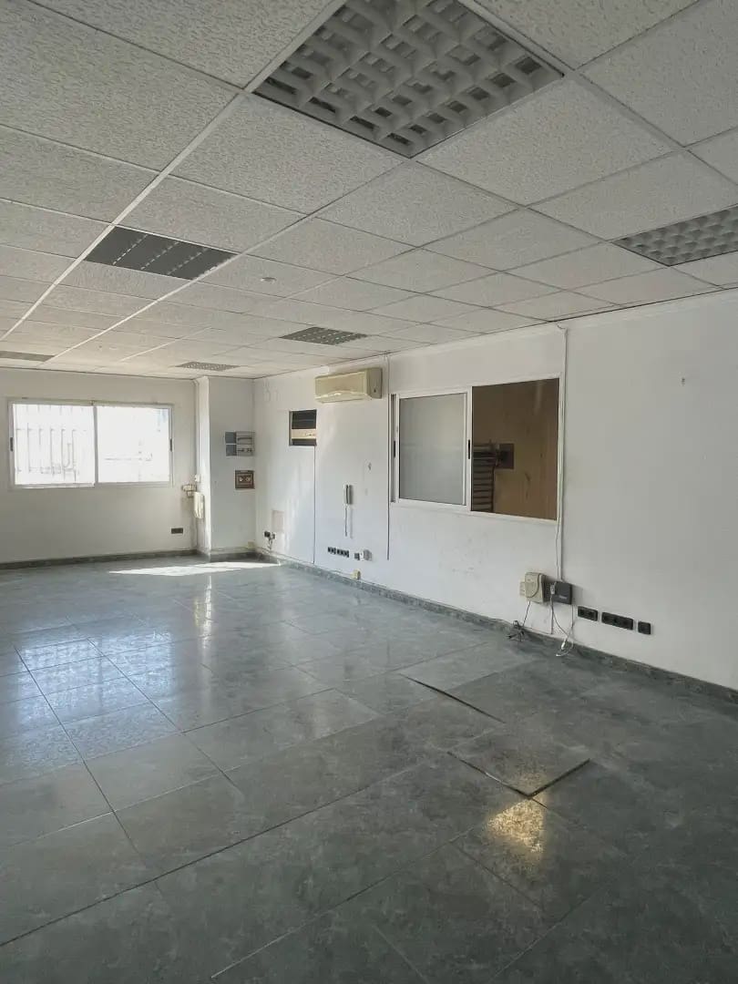 Erhverv til leje i Alaquas - € 2.450 (Ref: 9758147)