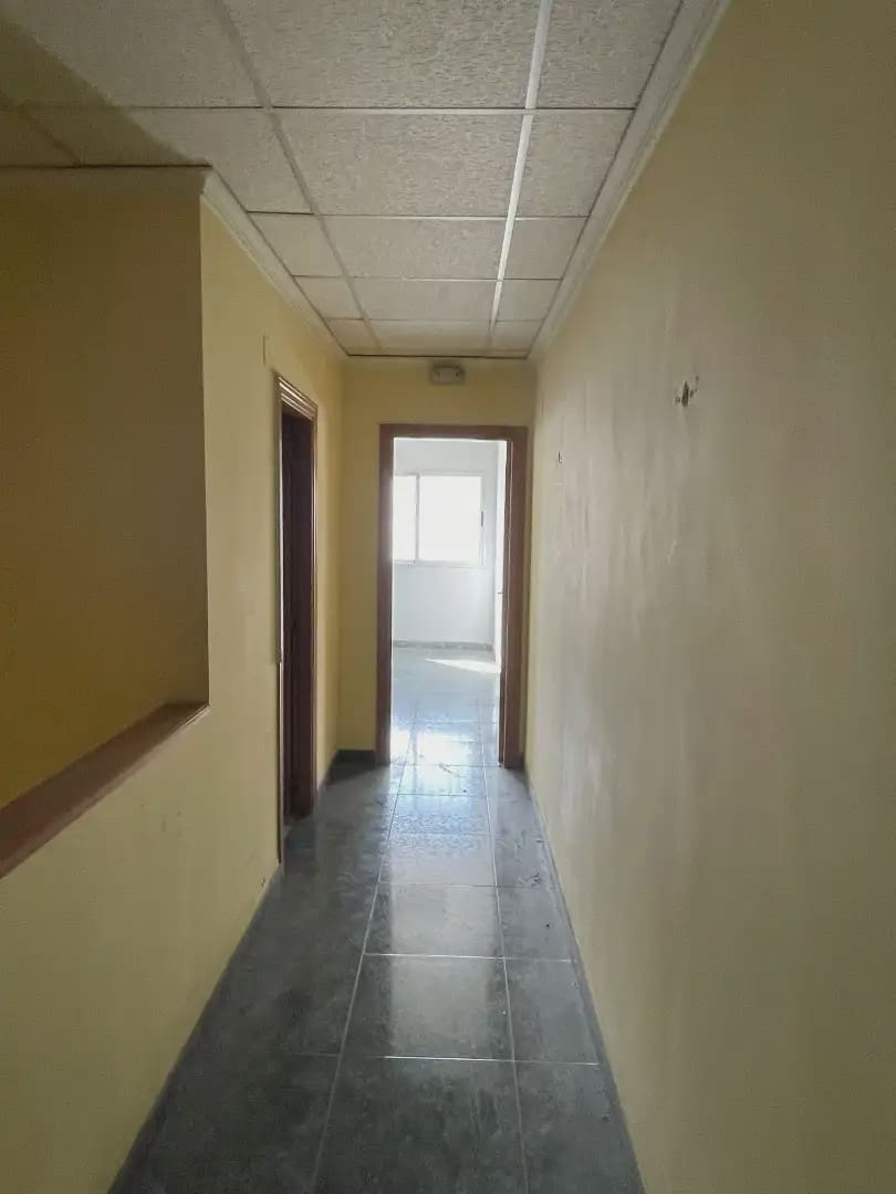 Erhverv til leje i Alaquas - € 2.450 (Ref: 9758147)