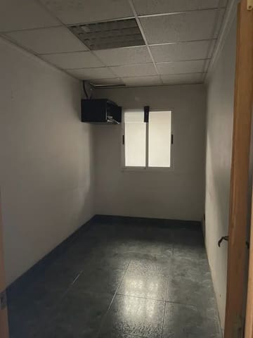 Erhverv til leje i Alaquàs - € 2.450 (Ref: 9758147)