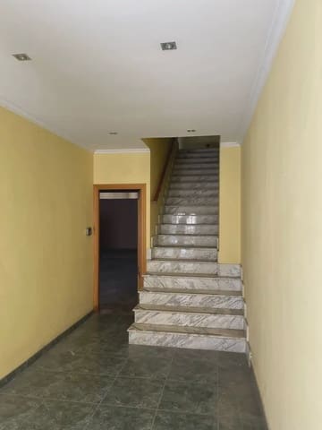 Erhverv til leje i Alaquàs - € 2.450 (Ref: 9758147)