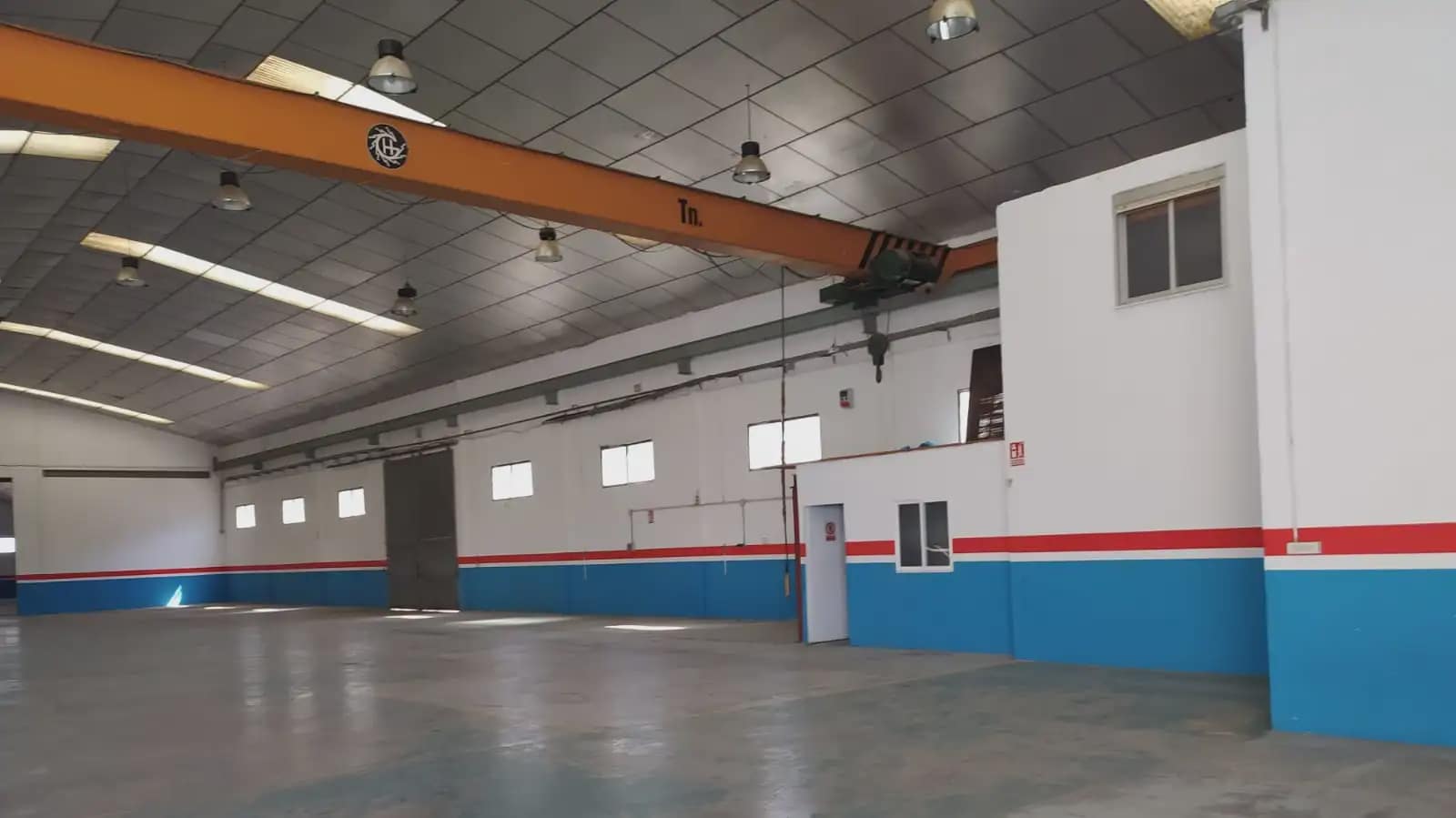 Erhverv til leje i Aldaia - € 5.000 (Ref: 9782115)