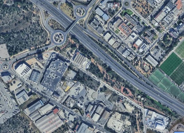 Comercial para arrendar em Zona Montecañada - Parque Tecnológico, Paterna - 1 500 € (Ref: 9789624)