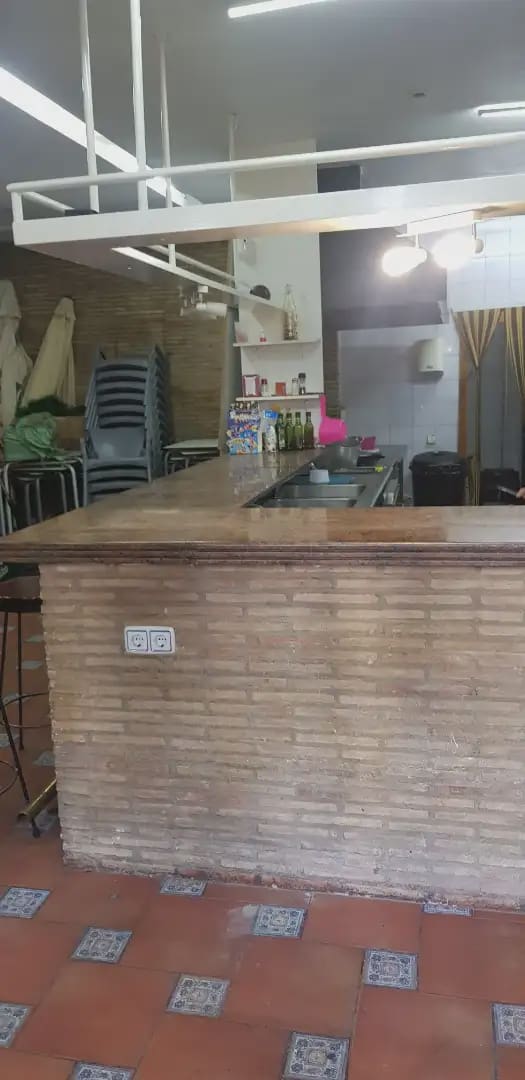 Gewerbe zu vermieten in Manises - 1.200 € (Ref: 9793649)