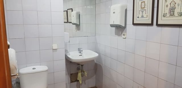 Gewerbe zu vermieten in Manises - 1.200 € (Ref: 9793649)