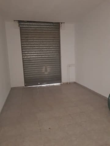 Commercieel te koop in Manises - € 165.000 (Ref: 9802633)