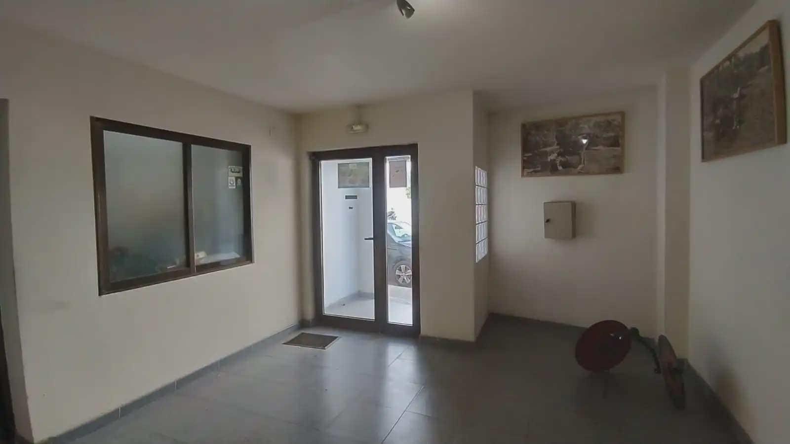 Kommersiell til salgs i Alaquas - € 630 000 (Ref: 9816614)