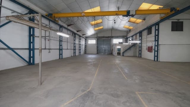 Commercieel te koop in Alaquàs - € 630.000 (Ref: 9816614)