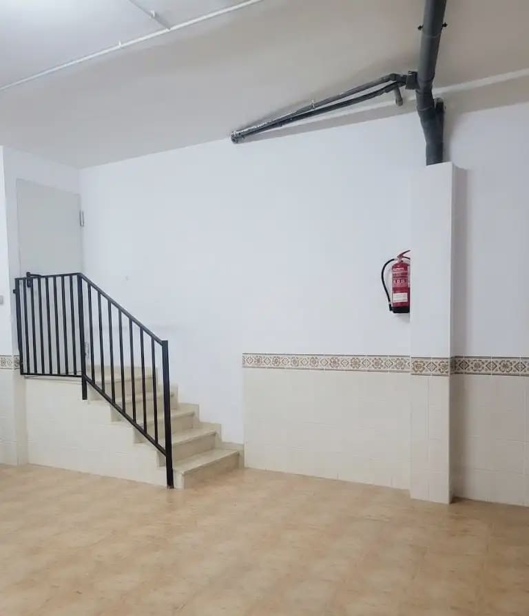 5 quarto Casa em Banda para venda em Manises com garagem - 495 000 € (Ref: 9821169)