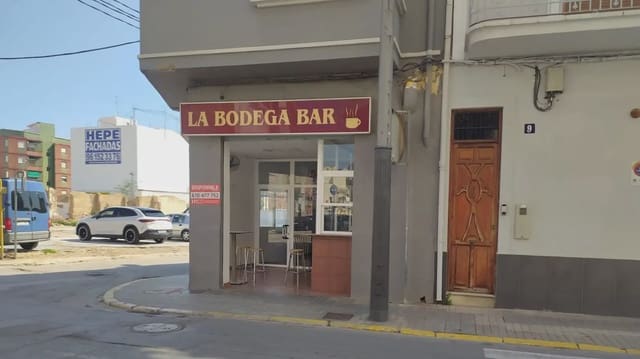 Komercyjne na sprzedaż w Manises - 110 000 € (Ref: 9834805)