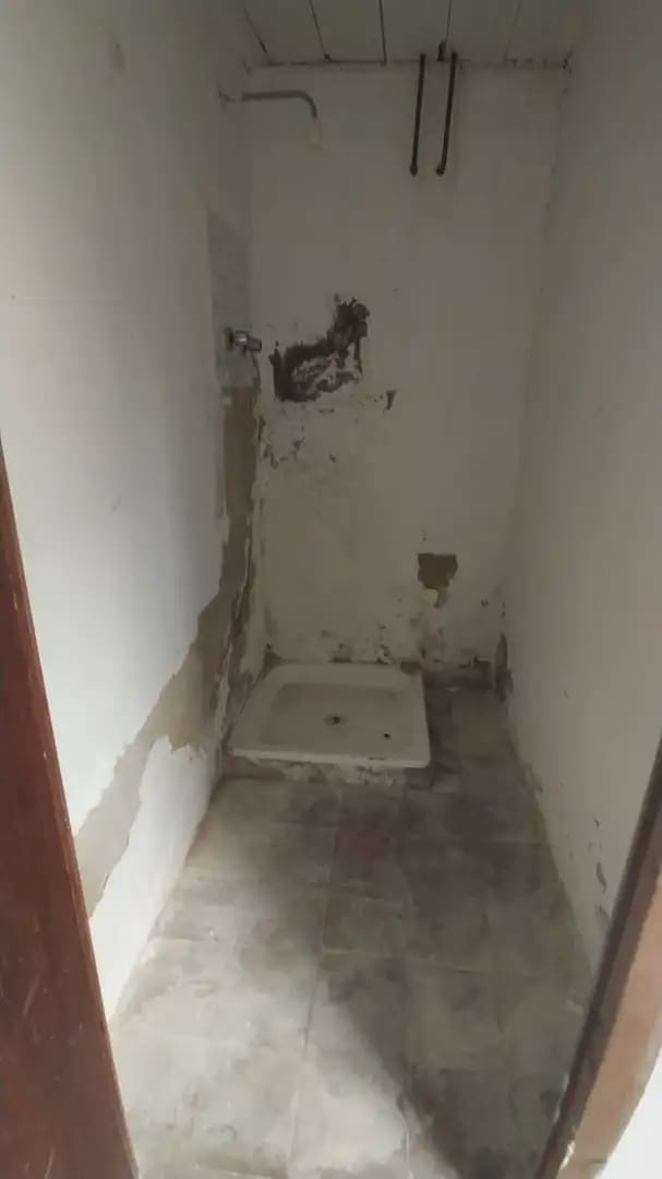 Erhverv til leje i Manises - € 900 (Ref: 9841862)