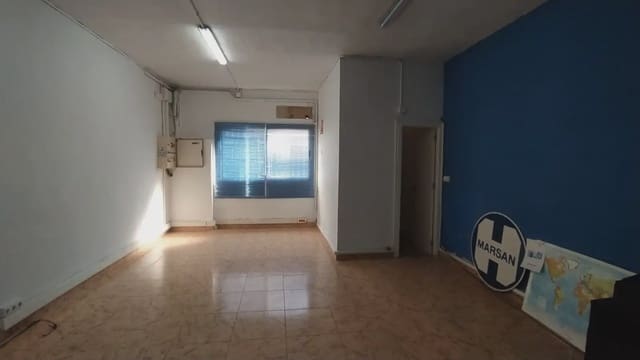 Comercial para arrendar em Manises - 1 900 € (Ref: 9847848)