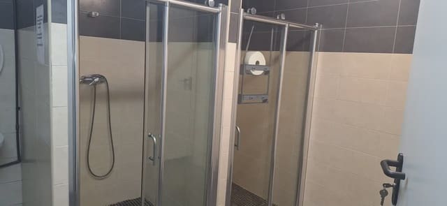 Erhverv til leje i La Pobla Llarga - € 3.000 (Ref: 9860824)
