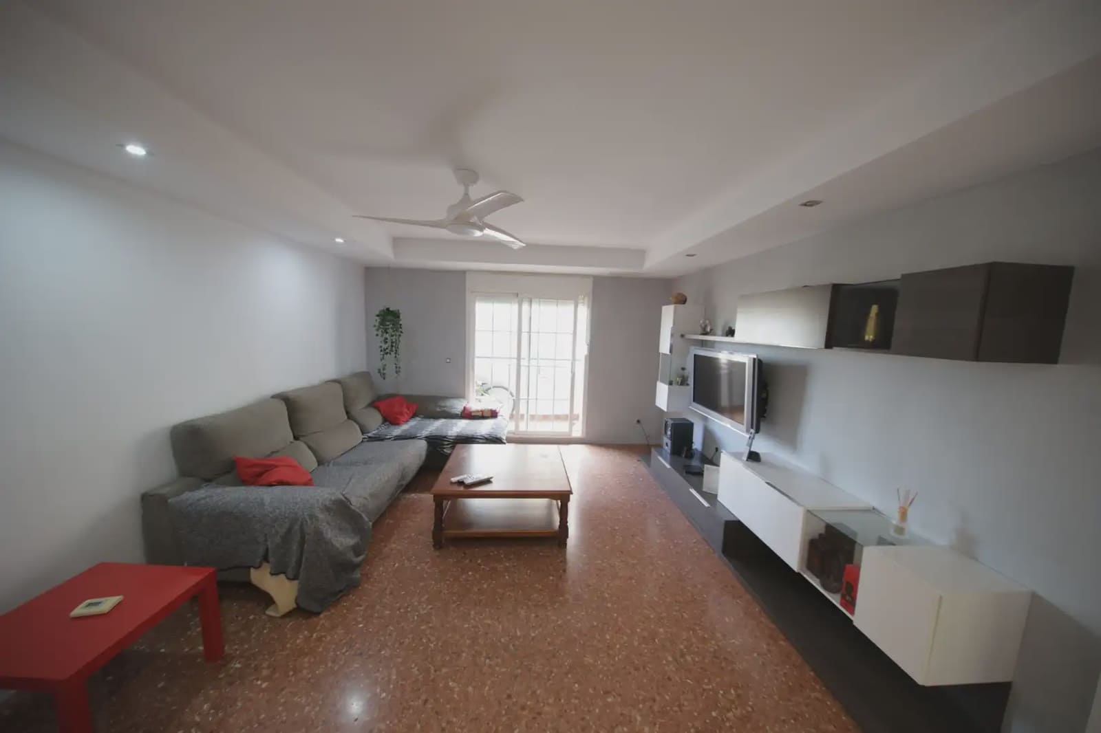 3 bedroom Flat for sale in Manises - € 255,000 (Ref: 9873849)