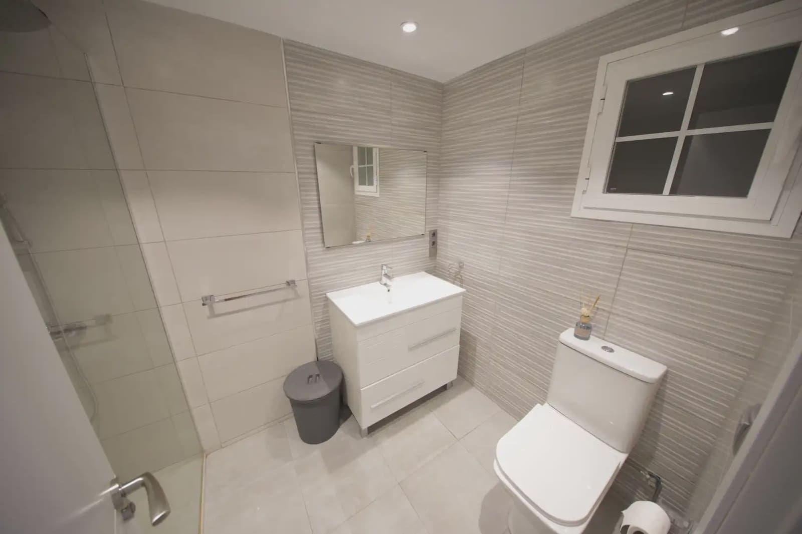 3 bedroom Flat for sale in Manises - € 255,000 (Ref: 9873849)