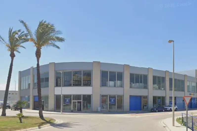 Commercieel te koop in Manises - € 330.000 (Ref: 9879880)