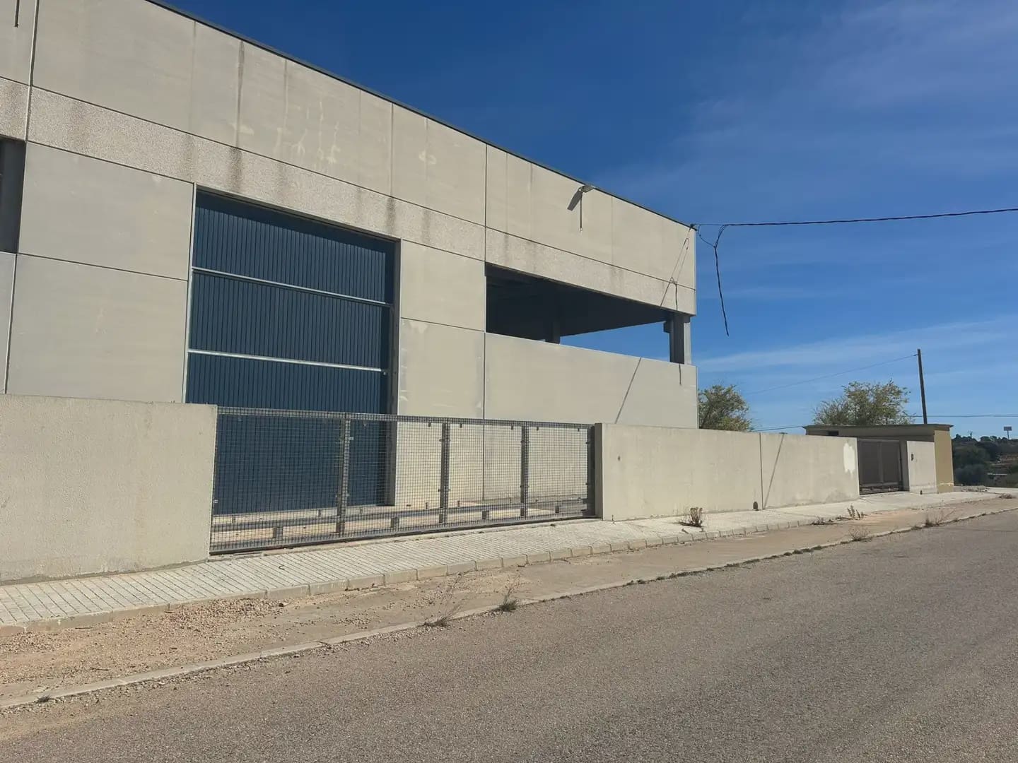 Commercial for rent in Villargordo del Cabriel - € 34,000 (Ref: 9880272)